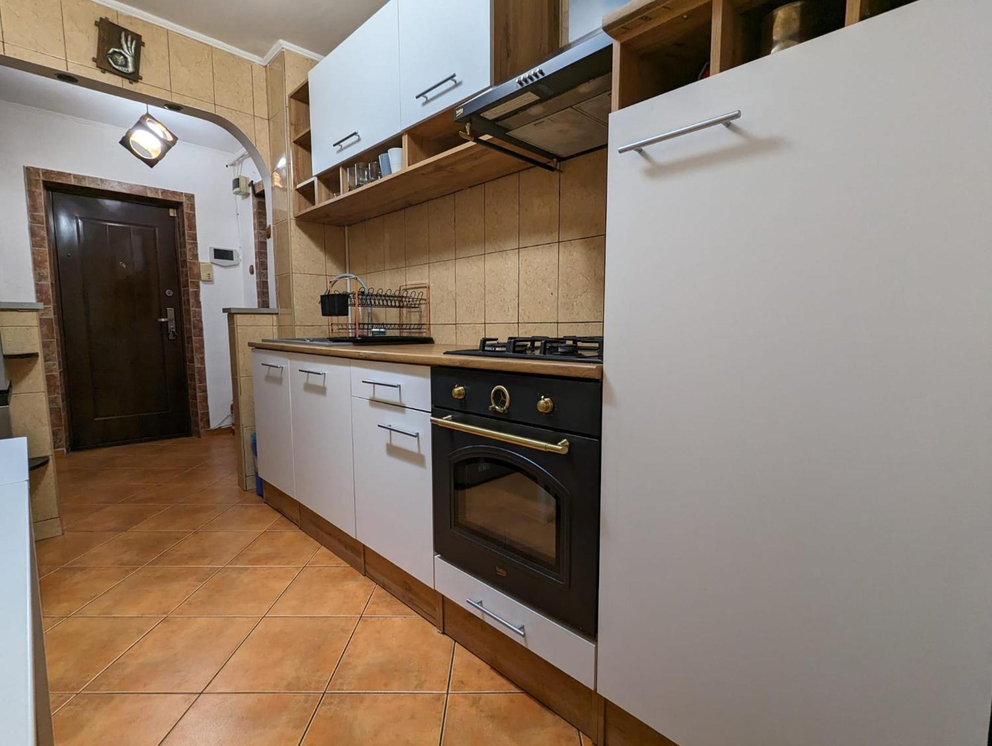 Modern Oasis With A Cozy Fireplace Your Stylish Apartment Minutes From Downtown Bucharest Luaran gambar